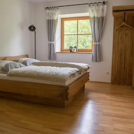 Bio-bauernhof Eisele Appartement *