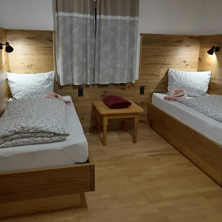 Bio-bauernhof Eisele Apartment *