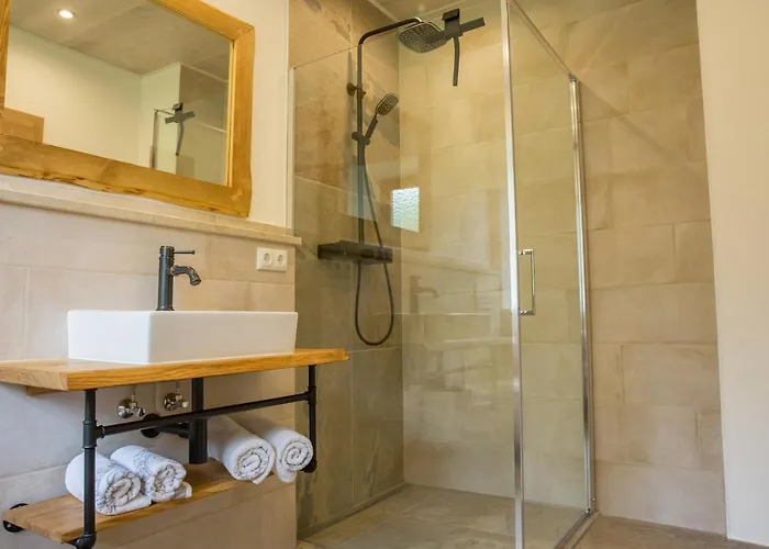 Bio-bauernhof Eisele * Scheuring